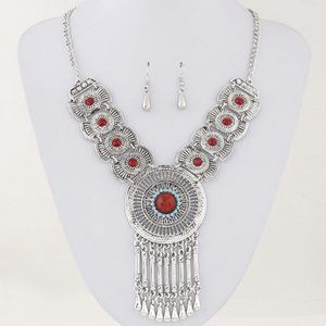 Vintage Red Diamond Tassel Jewelry Set